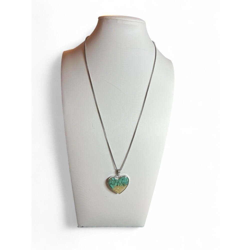 Sand and Stone Chip Resin Silver Tone Heart Shape Pendant Necklace Jeweler Mark‎
